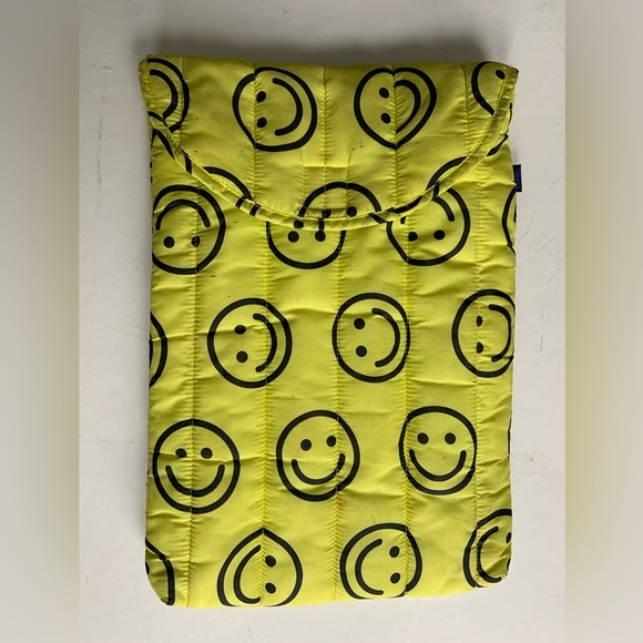 BAGGU Accessories Yellow Smiley Puffy Baggu Laptop Sleeve Poshmark
